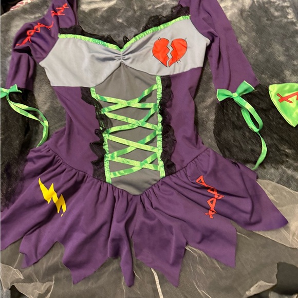 Bride of Frankenstein leg avenue costume - Picture 2 of 2